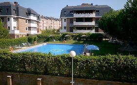 Golf Apartment